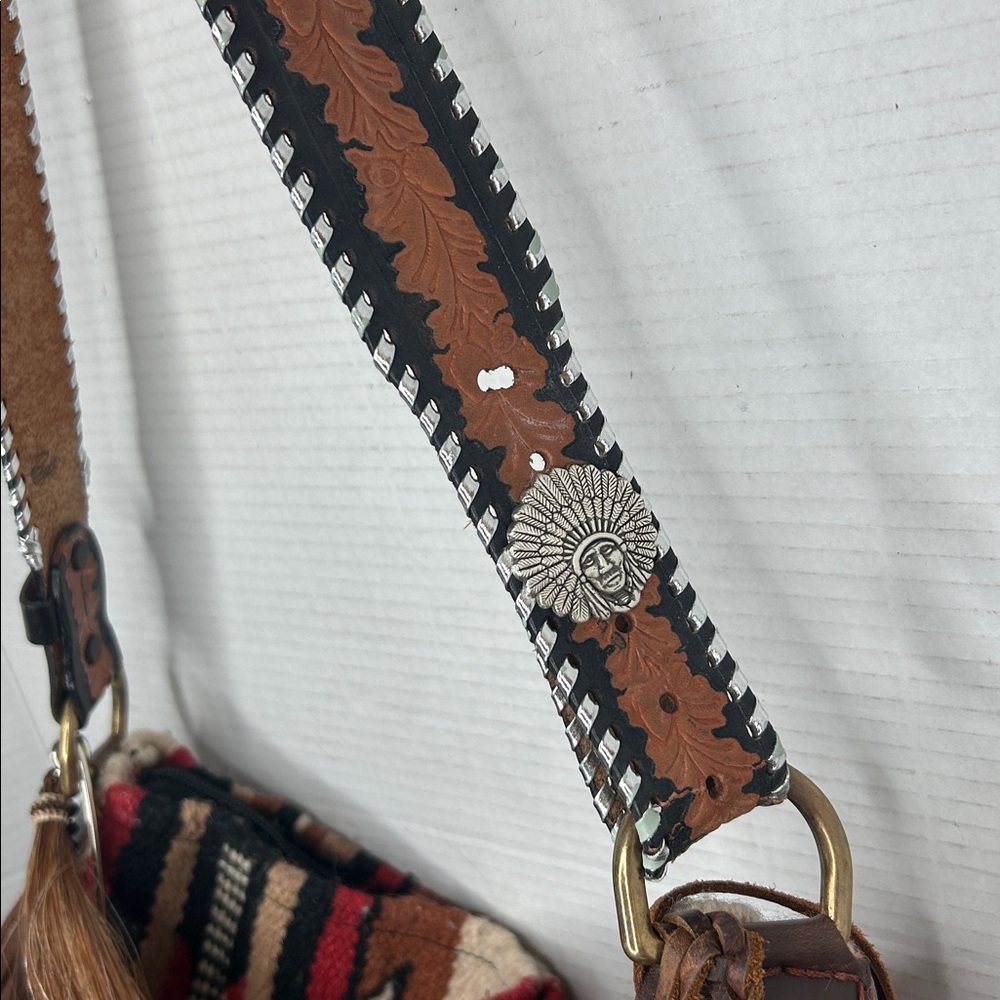 Espuela Design Co handcrafted handfringed wool saddle blanket bag MSRP $529 - Picture 4 of 12